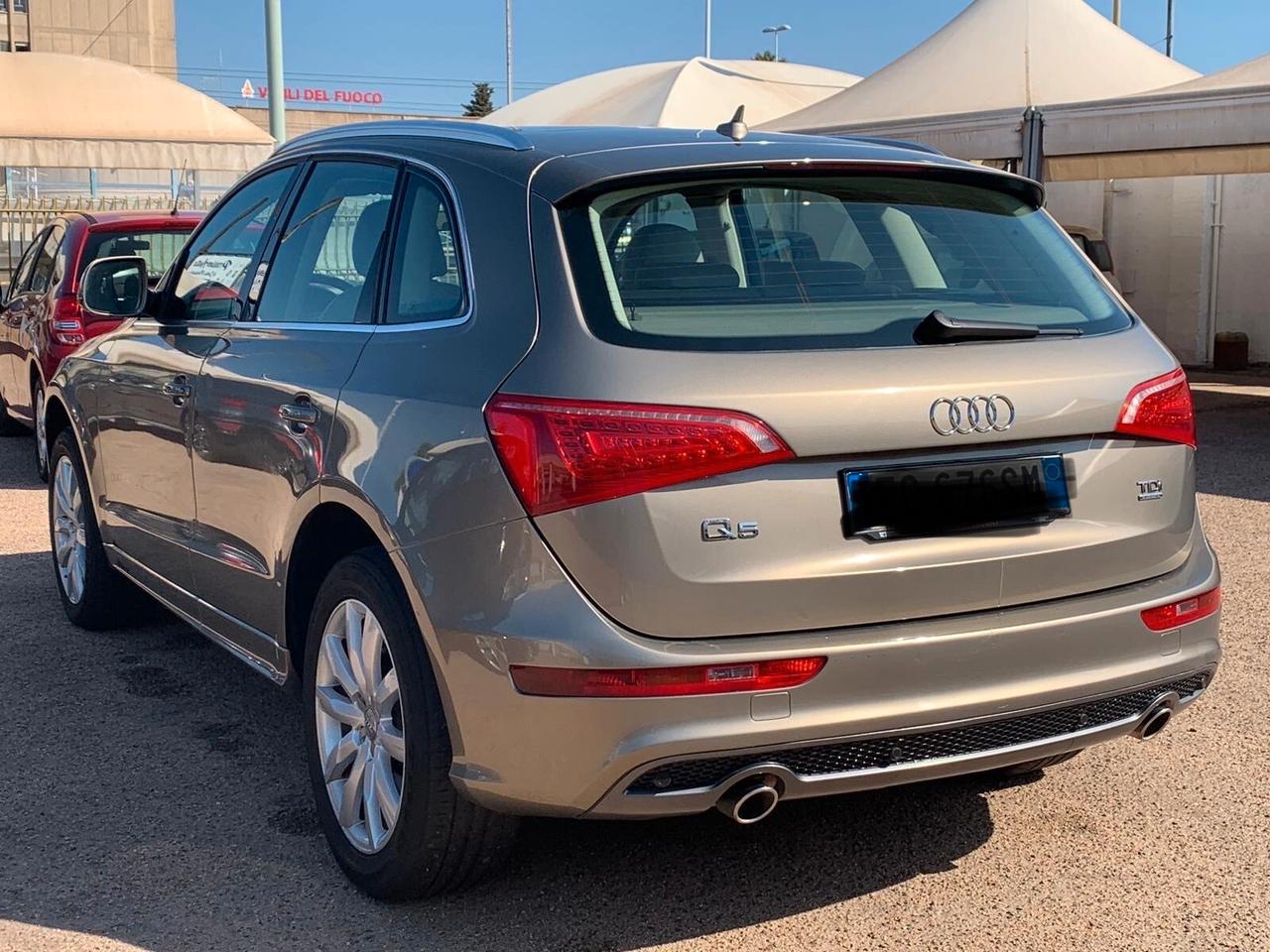 Audi Q5 sLine 3.0 automatico 2010