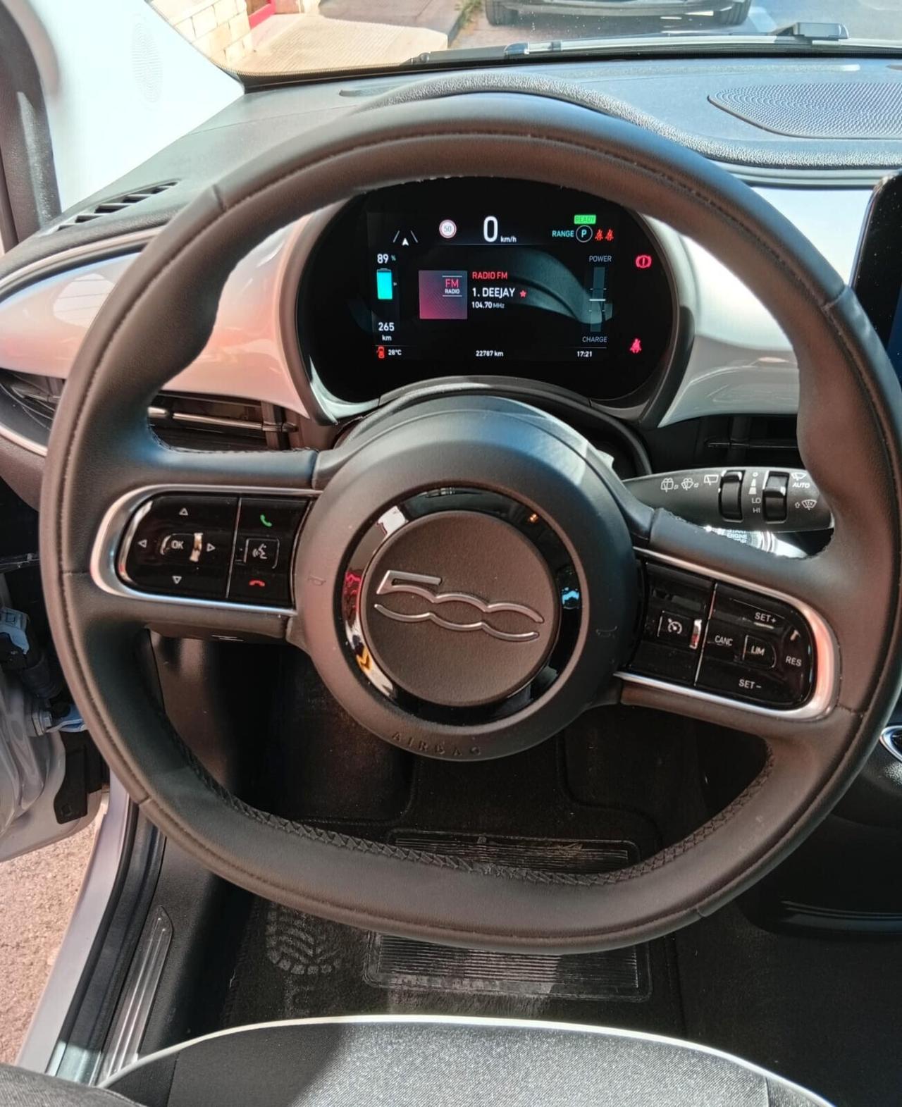 Fiat 500e Berlina 42 kWh *PARI AL NUOVO*