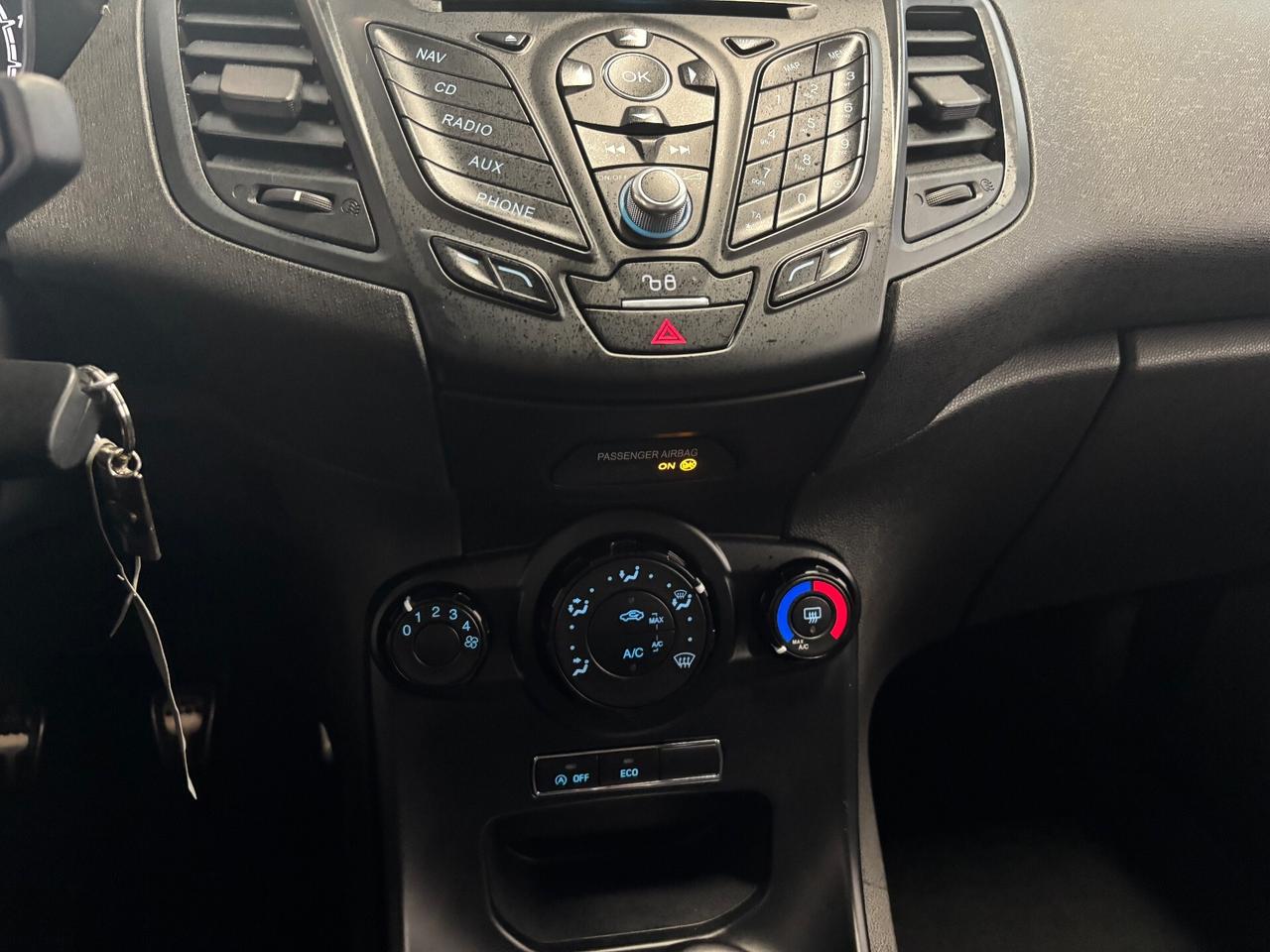 Ford Fiesta 1.0 BENZINA ST-Line