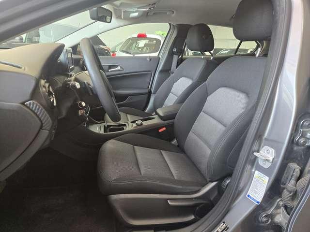 Mercedes-Benz GLA 180 GLA 180 d (cdi) Executive auto
