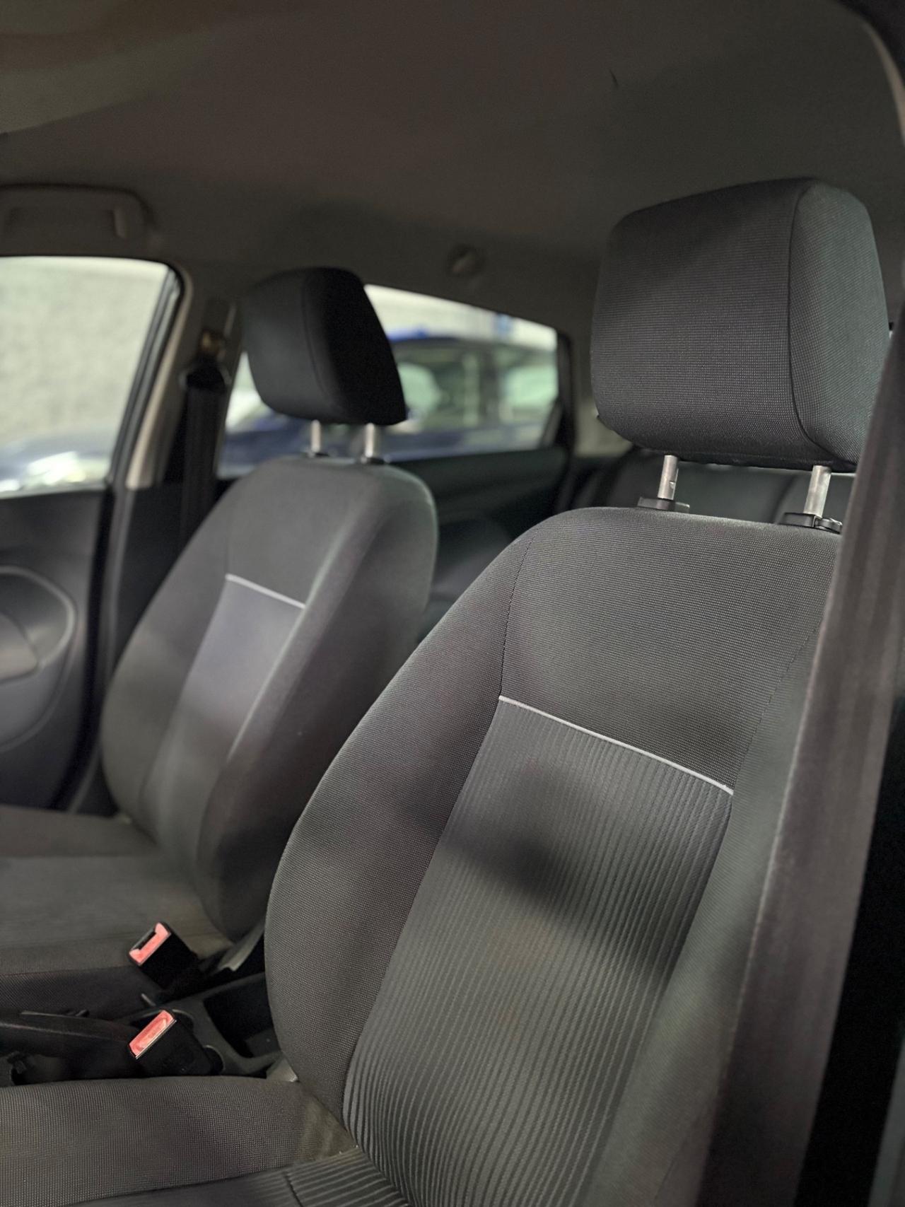 Ford Fiesta 1.2 benzina 5 porte
