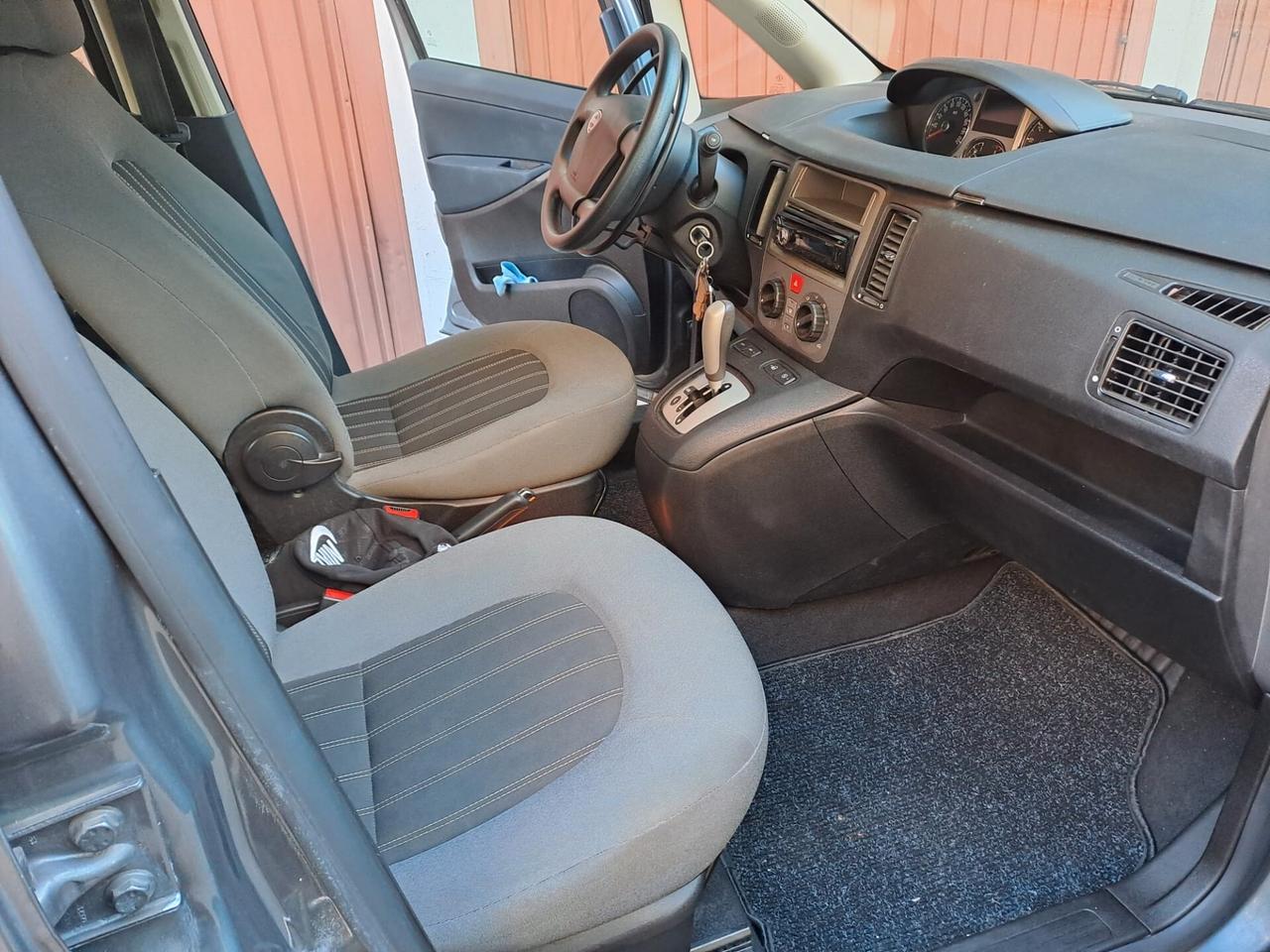 Lancia MUSA 1.4 benzina OK NEOPATENTATI Allestimento uso disabili