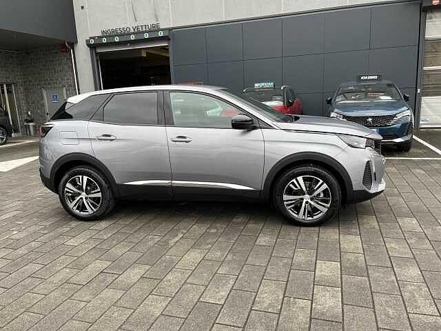 Peugeot 3008 1.2 Hybrid 136cv DCS6 ALLURE PACK KM ZERO