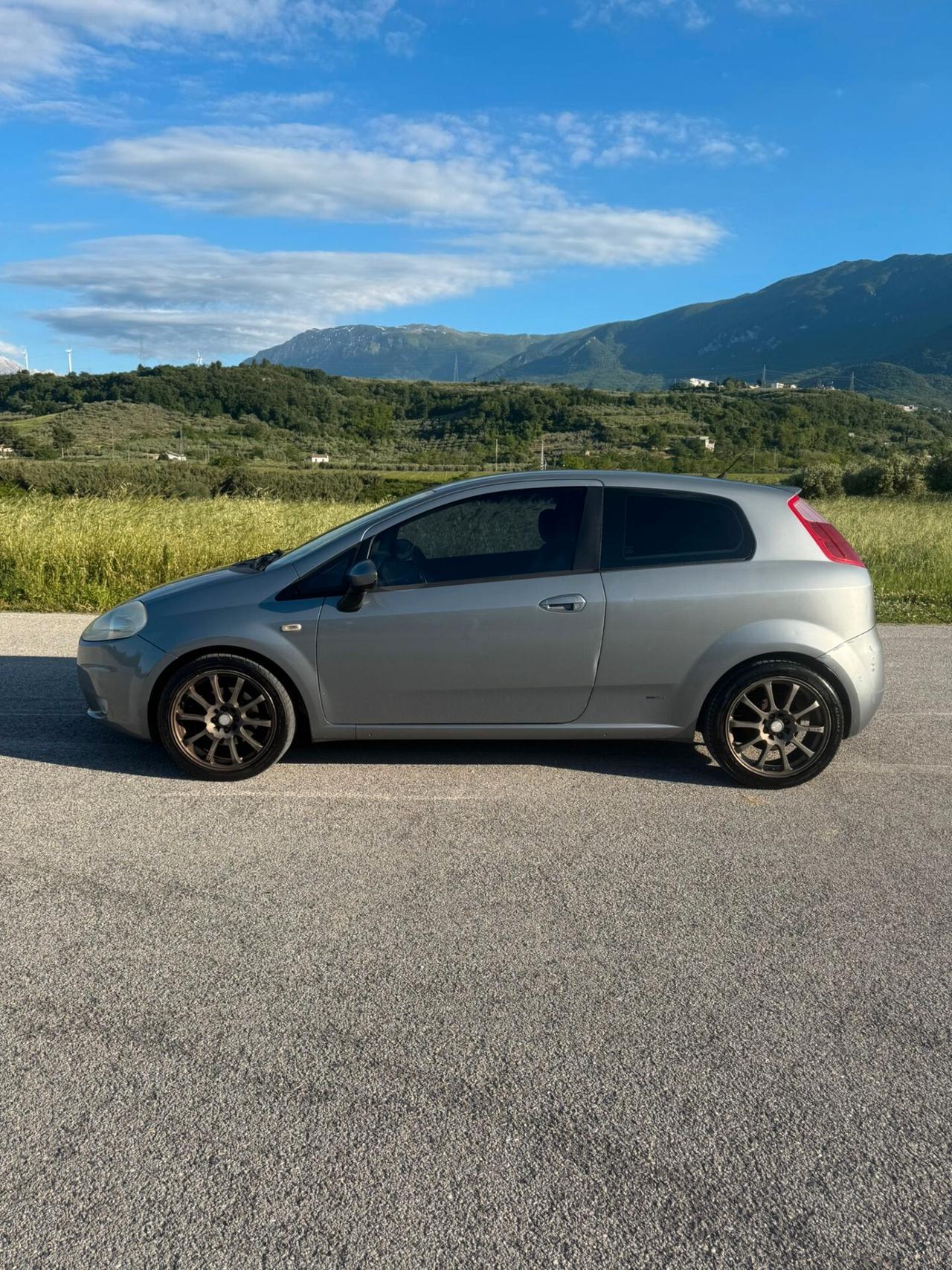 Fiat Grande Punto 1.3 MJT 90 CV 3 porte Emotion