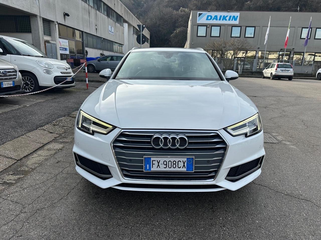 Audi A4 40 G-TRON S LINE EXPORT / COMMERCIANTI
