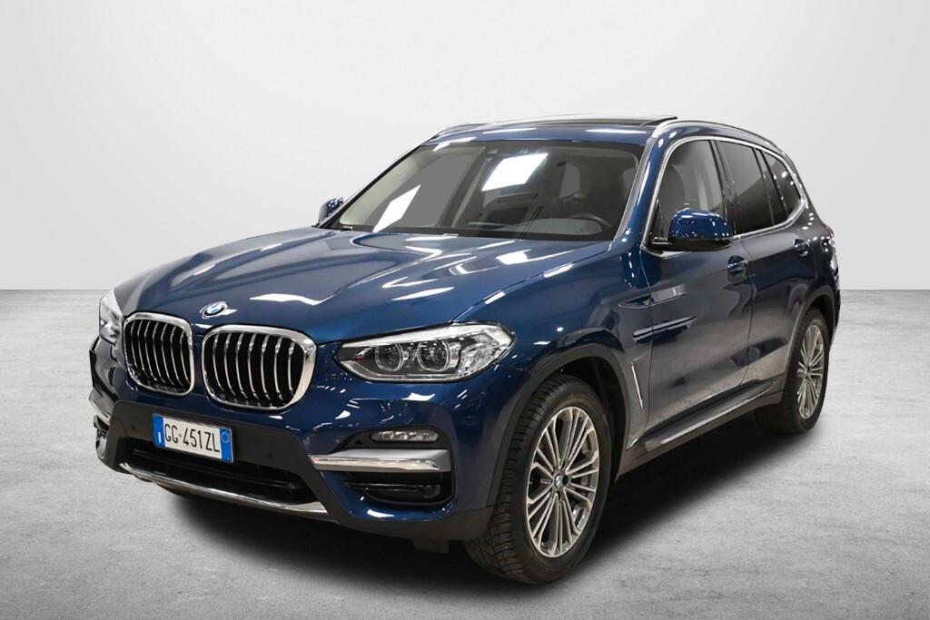 Bmw X3 18D 150CV STEPTRONIC 48V S-DRIVE LUXURY ( FARI LED - AMBIENT LIGHT TETTO PANORAMICO APR. )