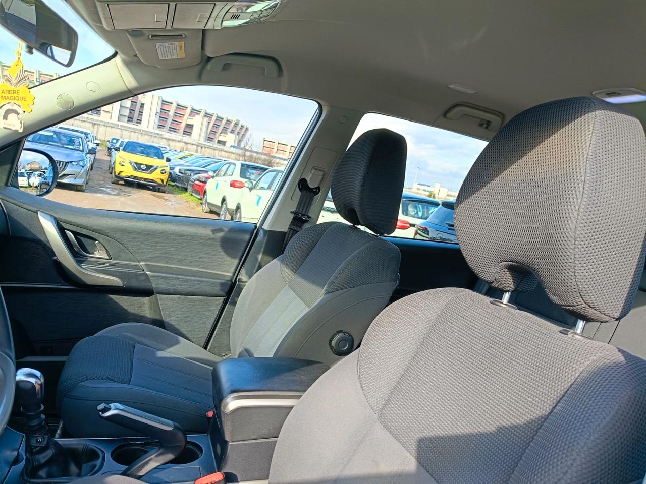 Mahindra XUV500 2.2 diesel - 7 Posti