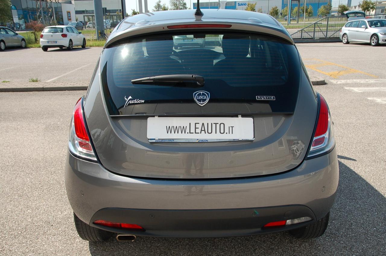 Lancia Ypsilon 1.0 FireFly 5 porte S&S Hybrid Gold Plus