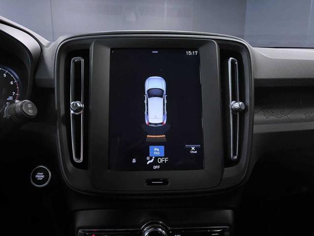 VOLVO XC40 T2 automatico Essential Prezzo REALE