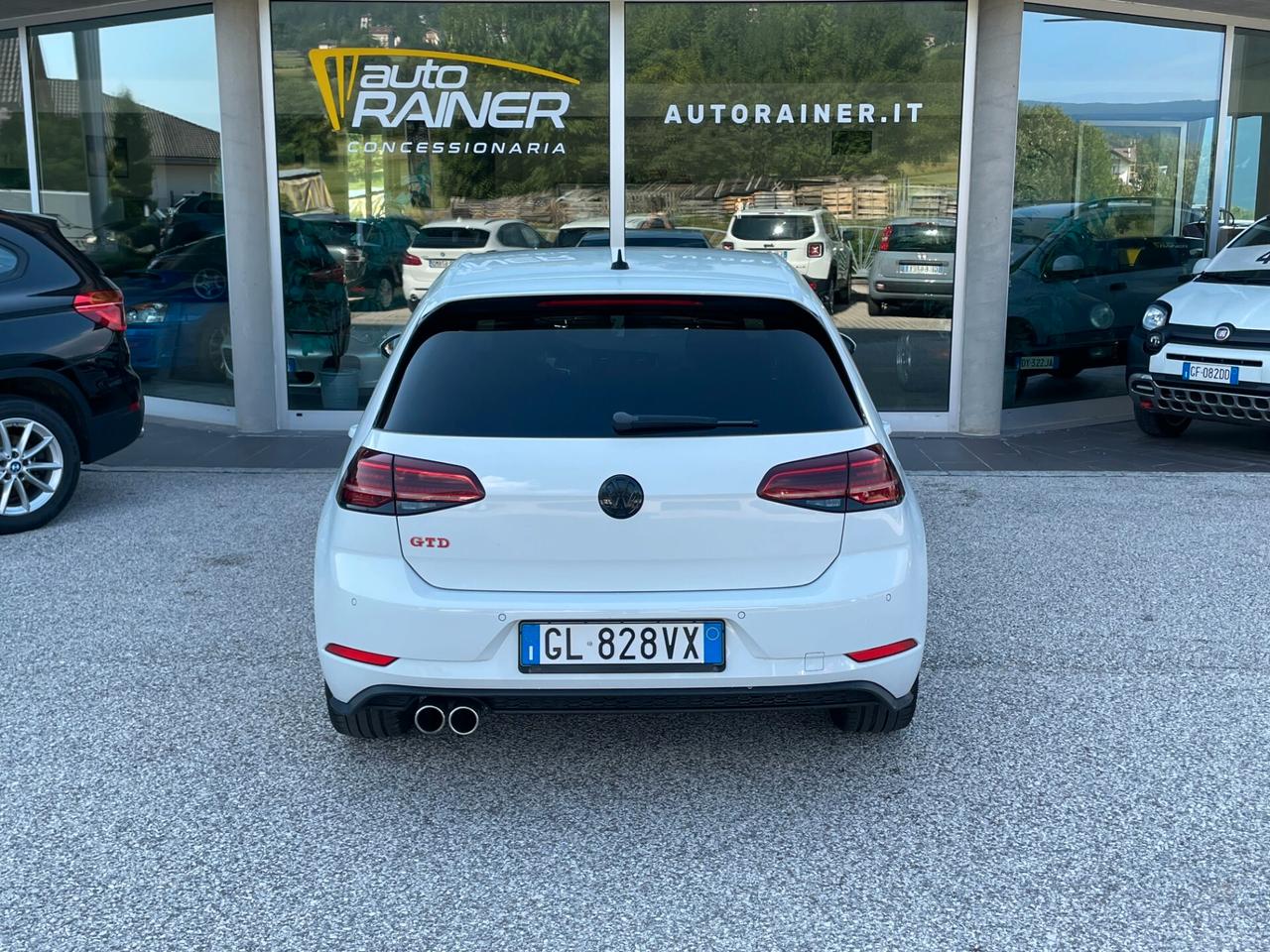 Volkswagen Golf 7.5 GTD 2.0 TDI DSG 5p.