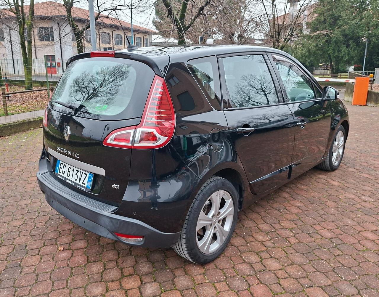 Renault Scenic Scénic X-Mod 1.5 dCi 110CV Luxe