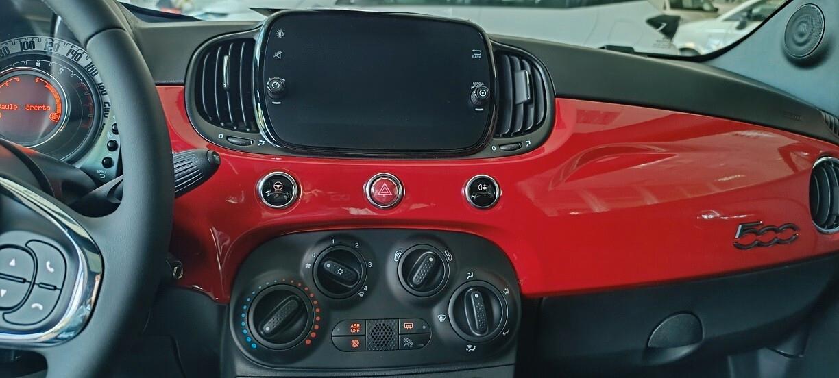 Fiat 500 1.0 Hybrid Red