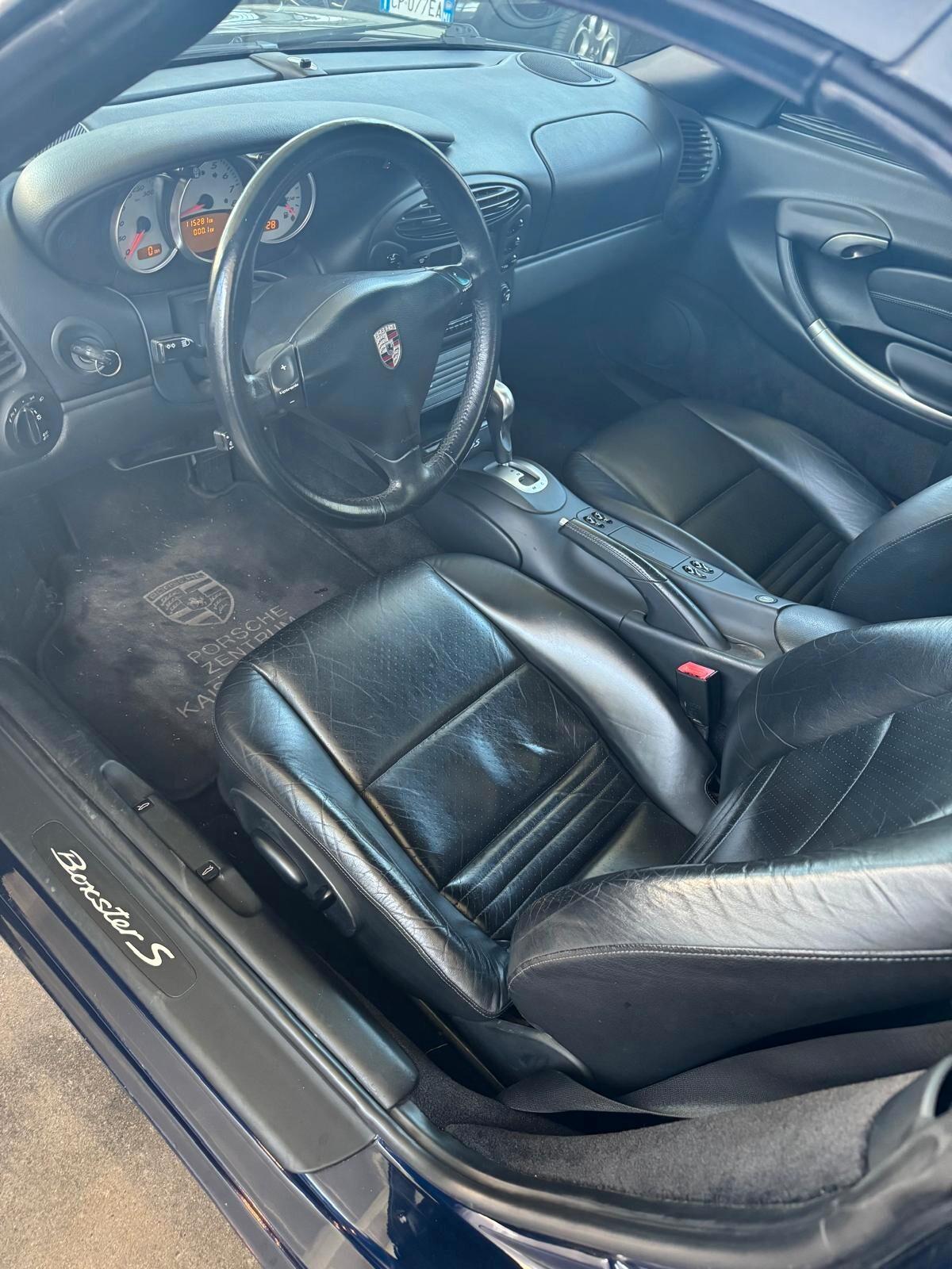 Porsche Boxster 3.2i 24V cat S