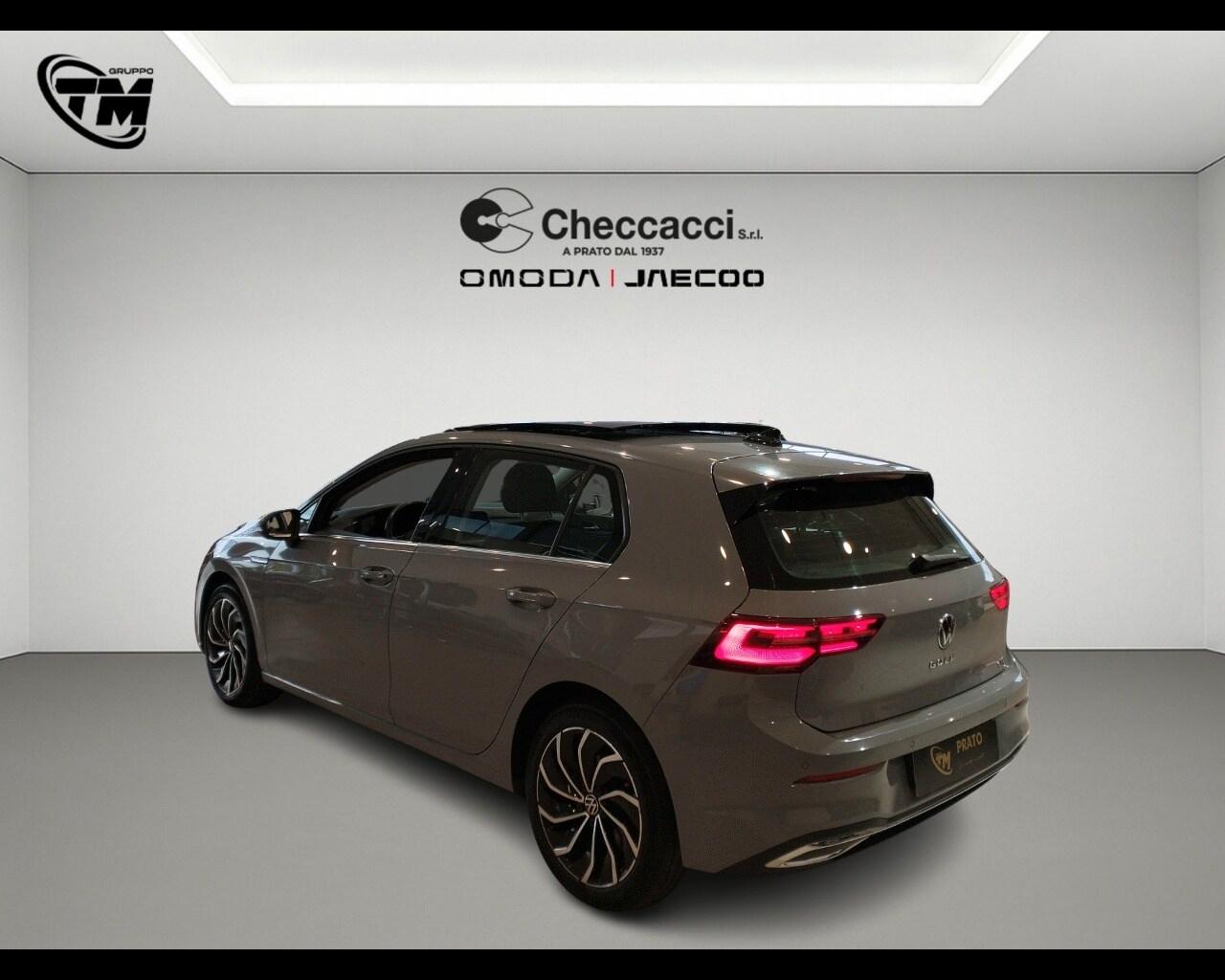 VOLKSWAGEN Golf 8ª serie Golf 1.5 eTSI 150 CV ...