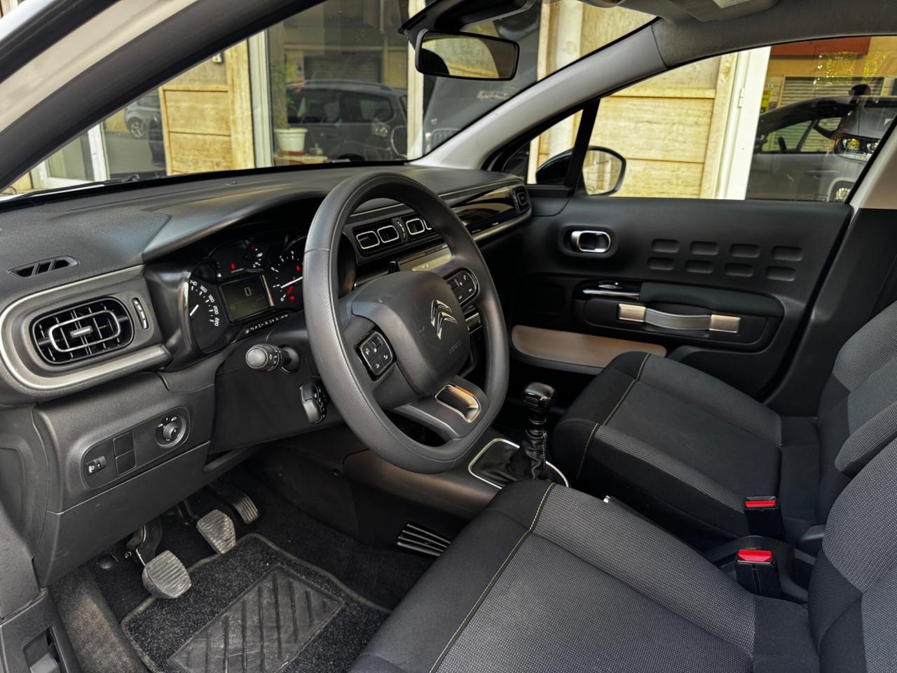 Citroen C3 BlueHdi Shine Pack