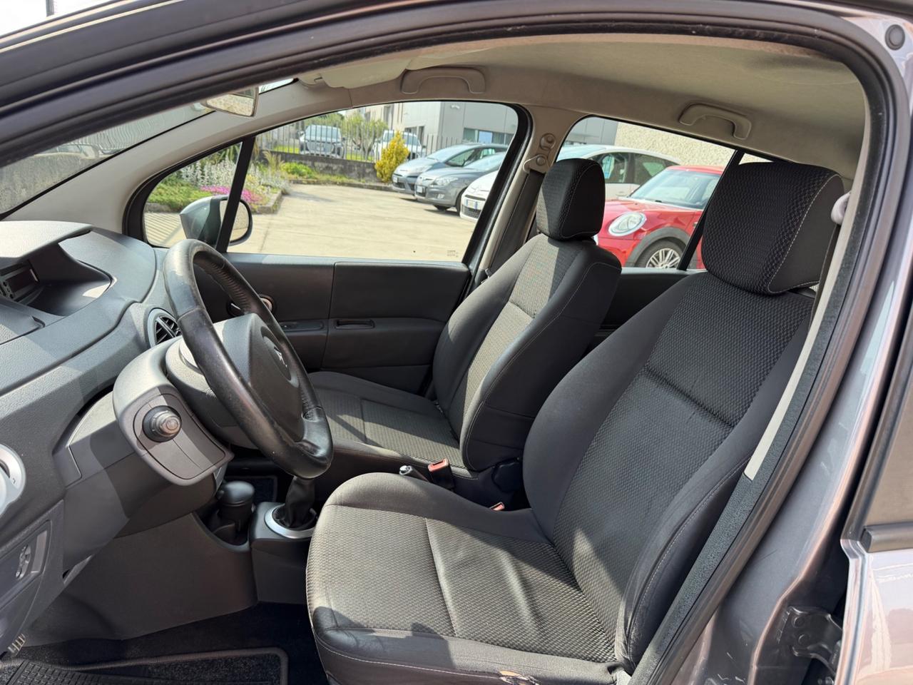 Renault Modus 1.2 16V Dynamique