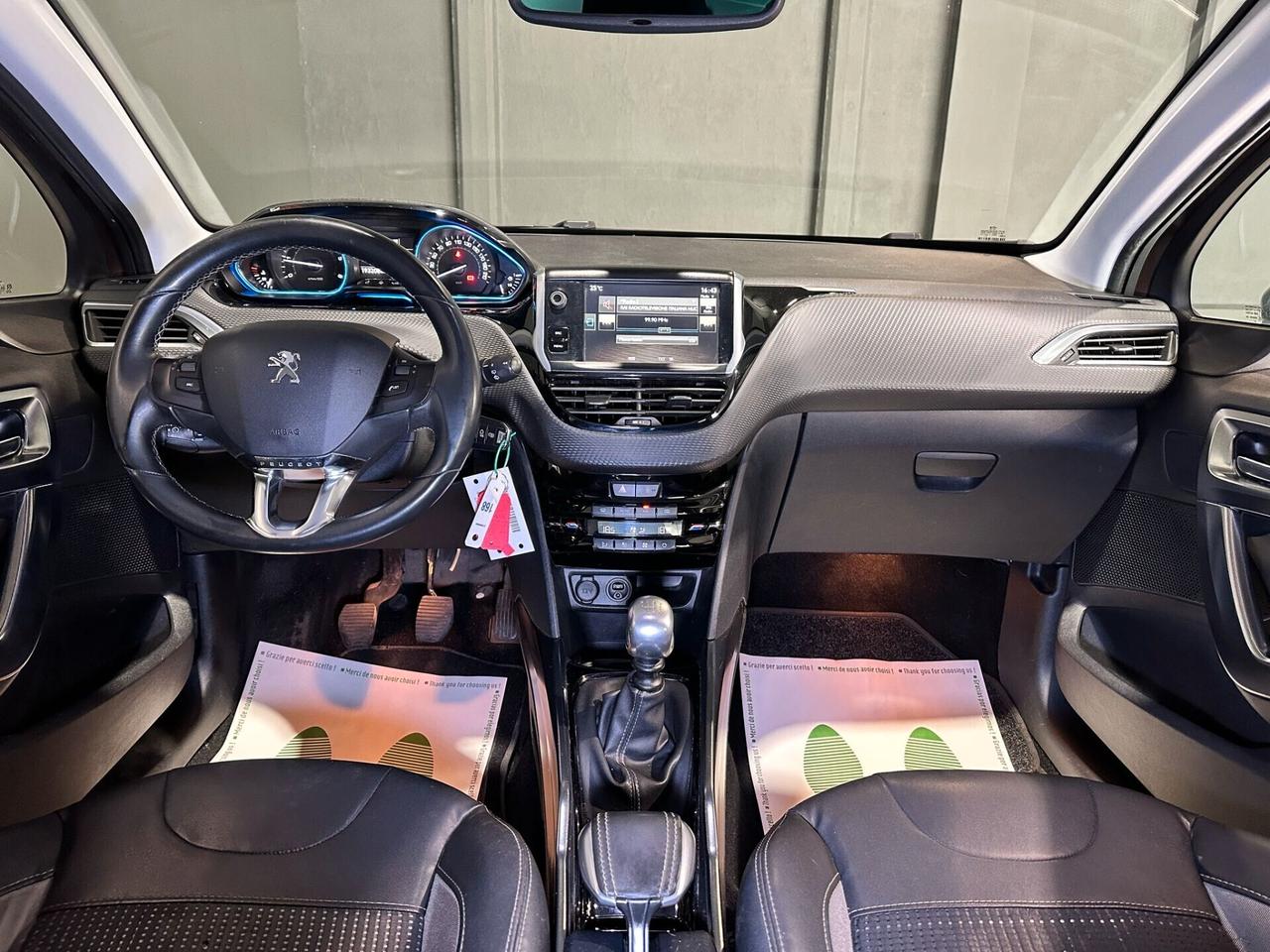 Peugeot 2008 1.6 e-HDi 115 CV Féline