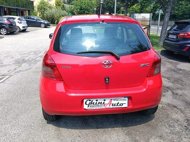 TOYOTA Yaris 1.3 5 porte Sol