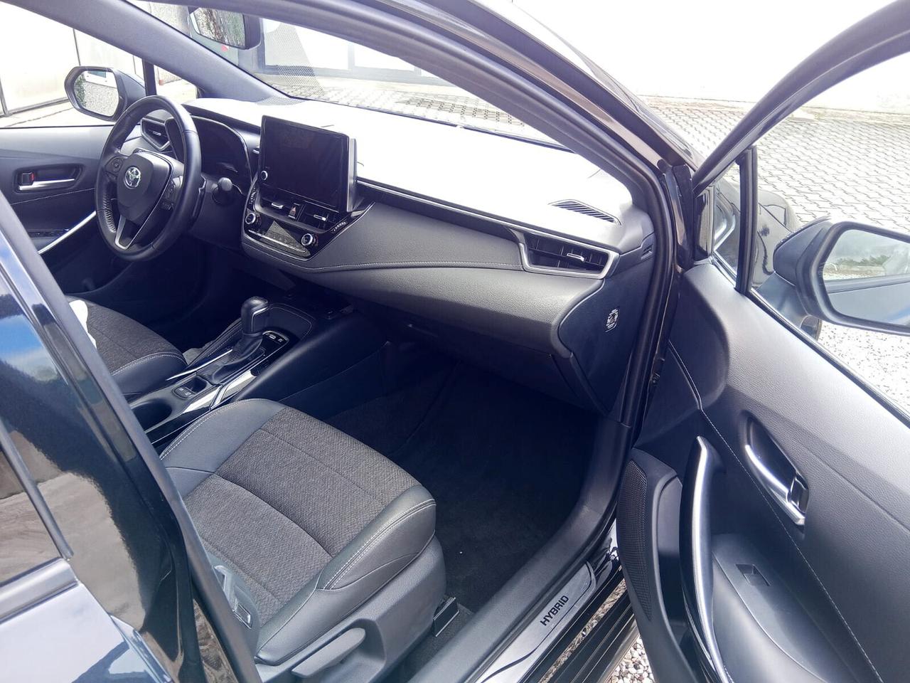 Toyota Corolla Touring Sports 2.0 Hybrid Style