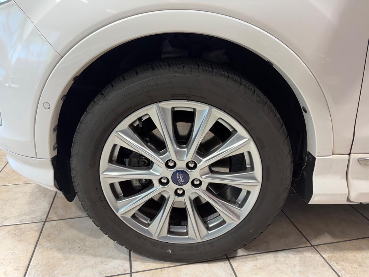 Ford Kuga 2.0 TDCI 180 CV S&S 4WD Powershift Vignale