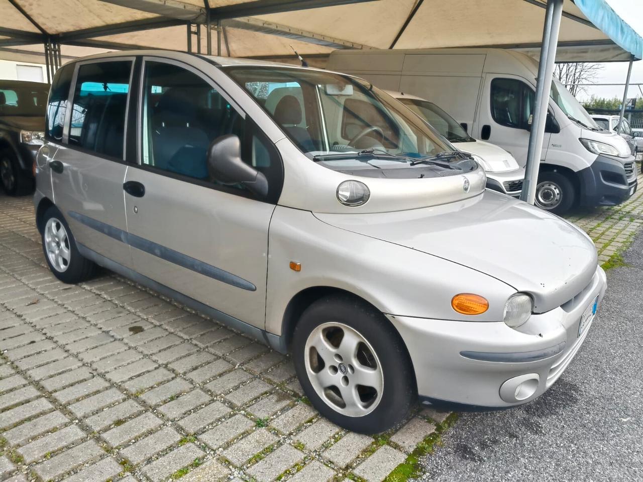 fiat multipla 1.9 JTD ELX + GANCIO TRAINO