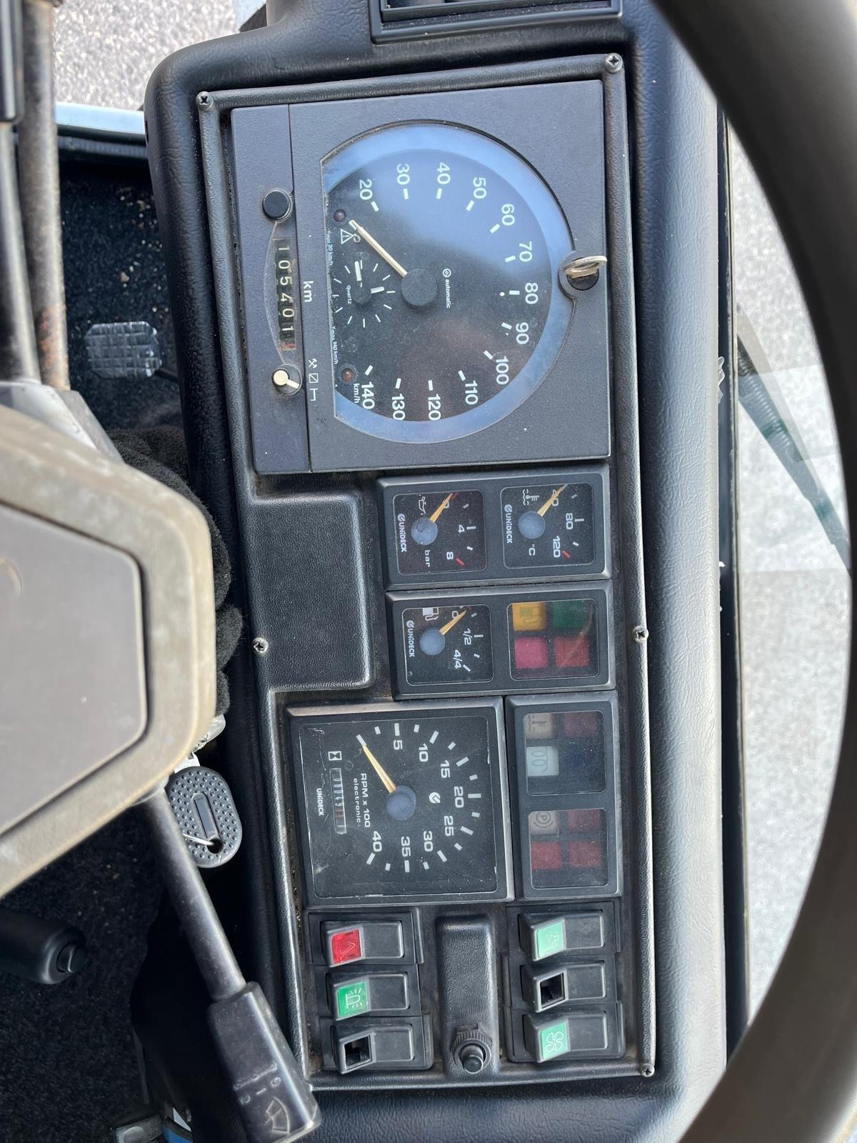 Bucher schorling B.80-2.8 tdi-ribalt/tril-1999