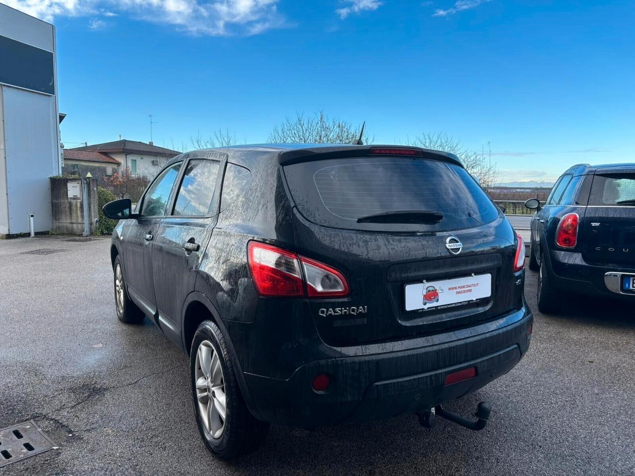 Nissan Qashqai 1.5 Diesel Gancio Traino Neopatentati