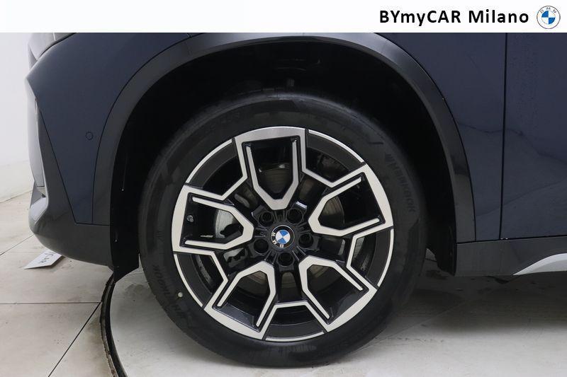 BMW X1 18 i X-Line sDrive DCT