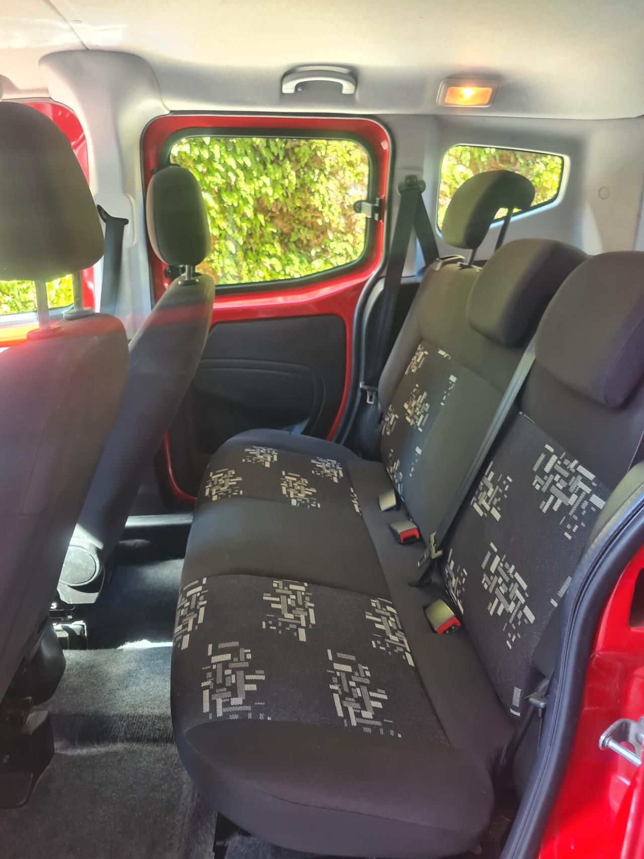 Fiat Qubo 1.3 MJT 75 CV Trekking