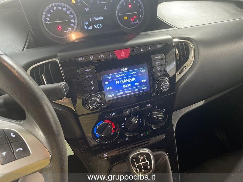 Lancia Ypsilon III 2015 Benzina 0.9 t.air Gold ecochic metano 80cv my16