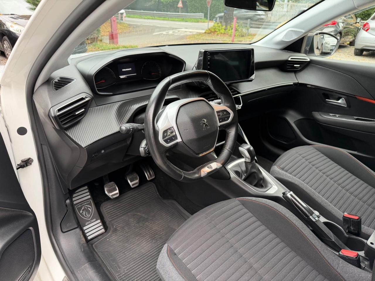 Peugeot 208 1.2 benzina 5 porte Allure