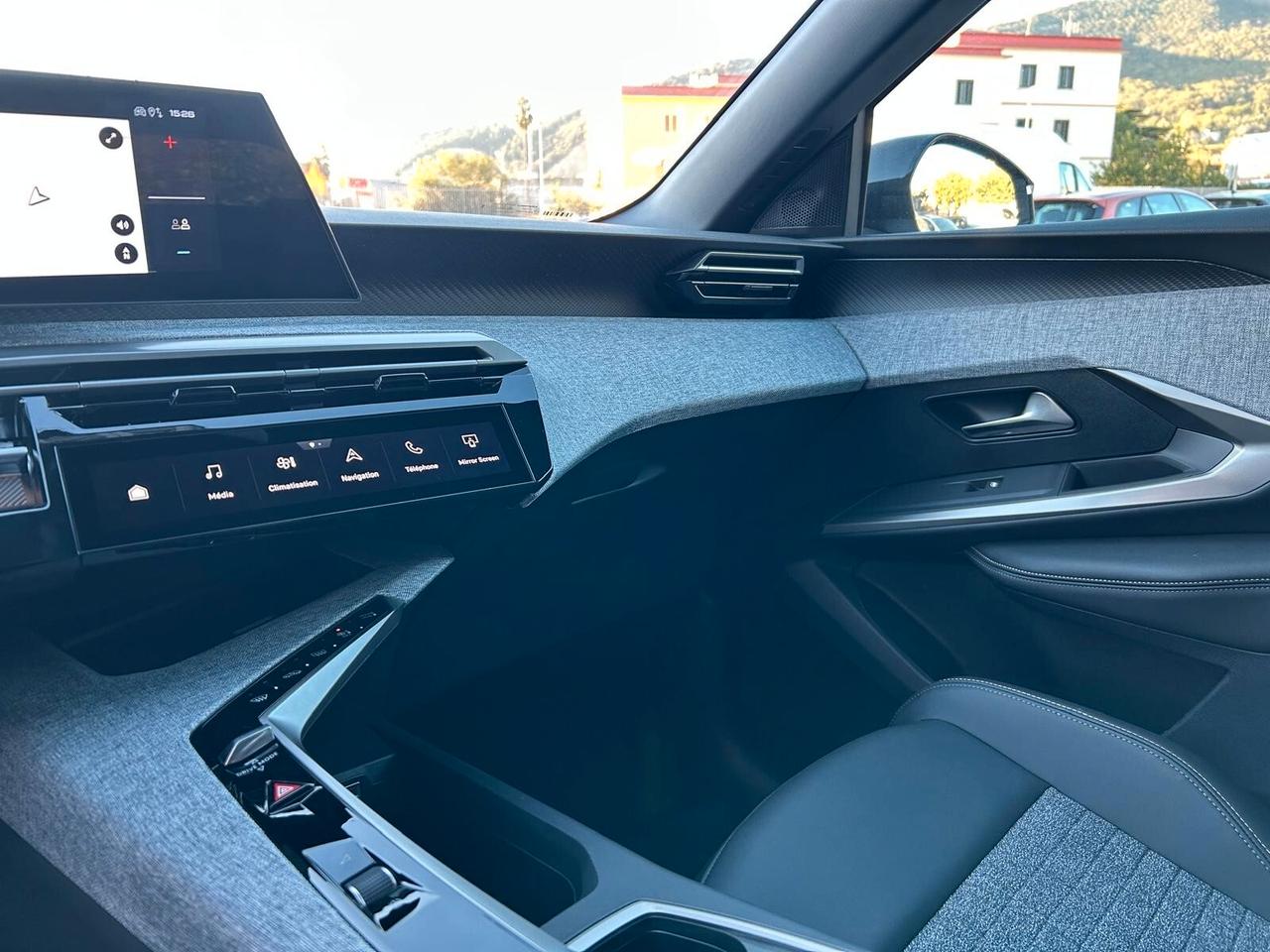 Peugeot 3008 1.2 HYBRID 145cv E-DCS6