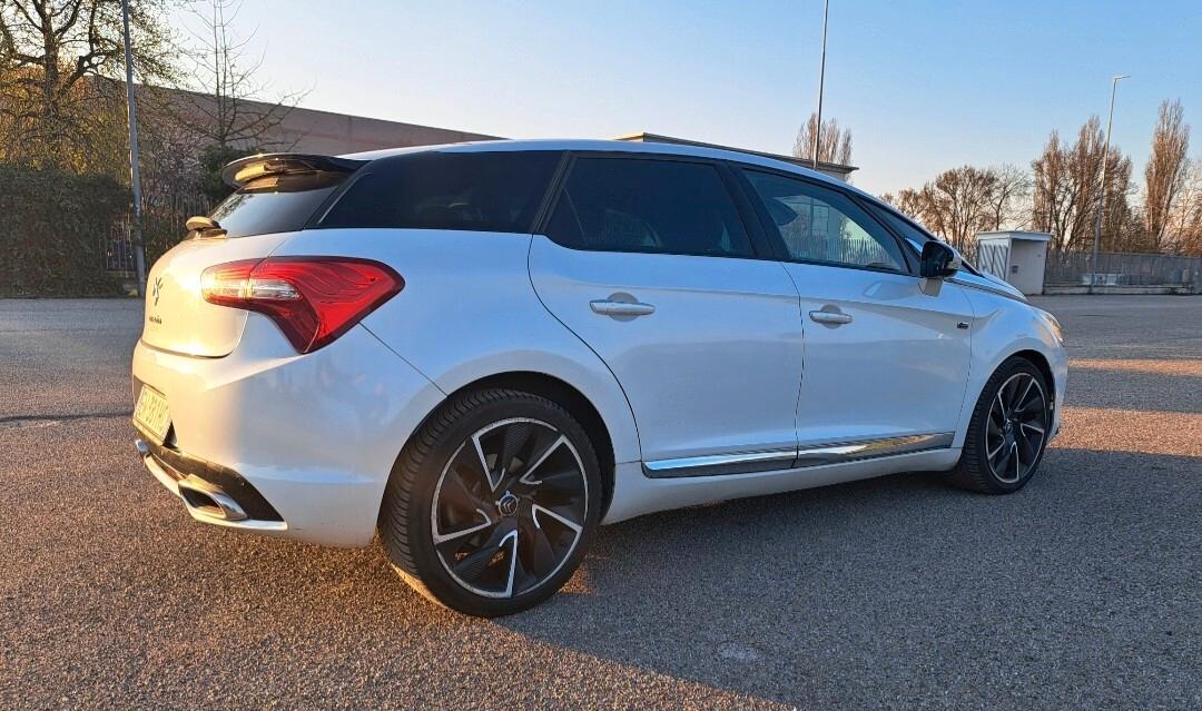 Ds DS5 5 Hybrid4 airdream Sport Chic