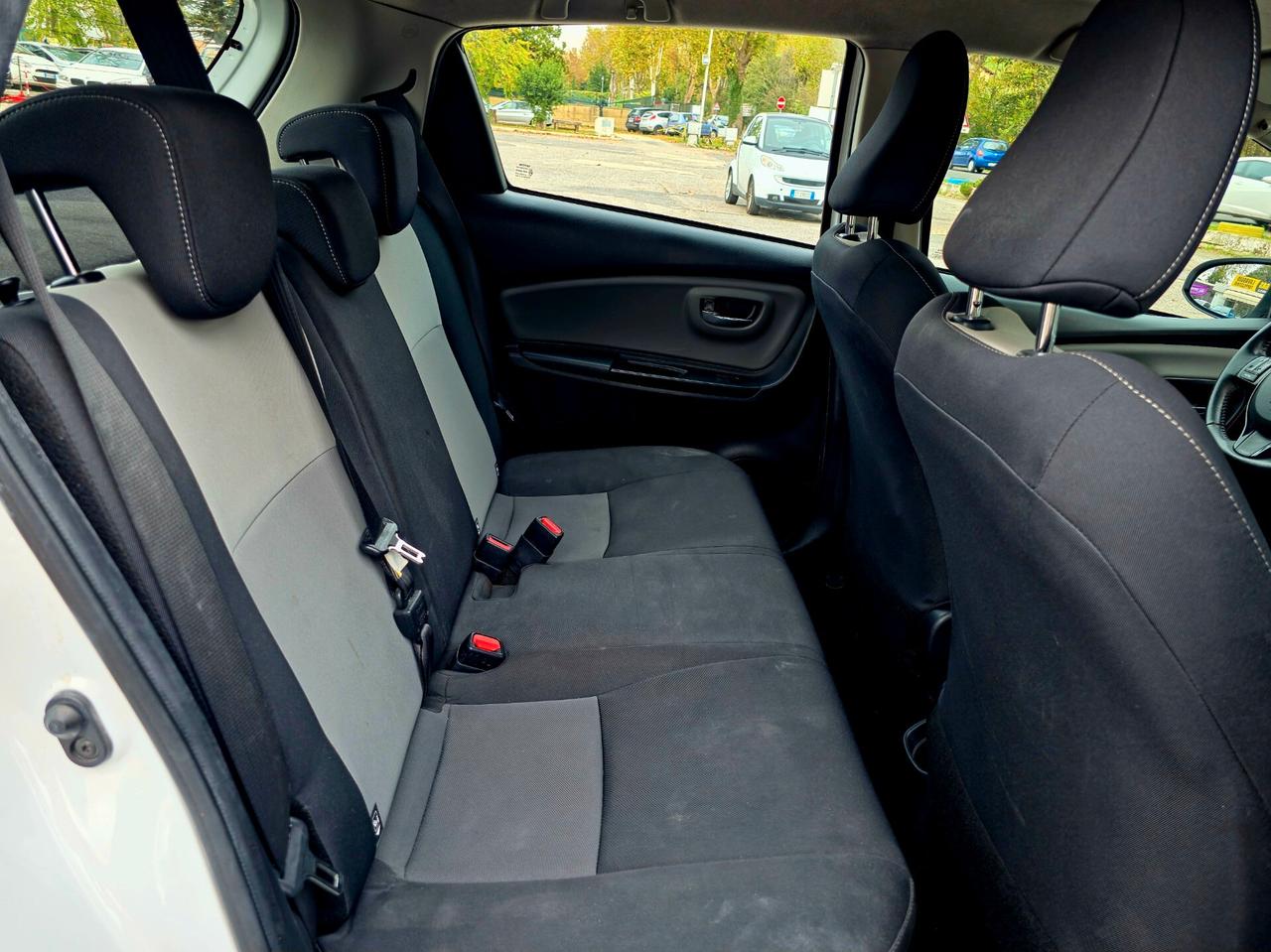 Toyota Yaris 1.5 Hybrid 5 porte Active 2018-E6 Automatico NEO