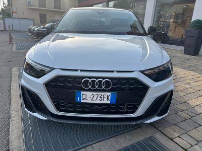 Audi A1 Sportback 30 1.0 tfsi S Line Edition 110cv APP CONNECT-LED-17"