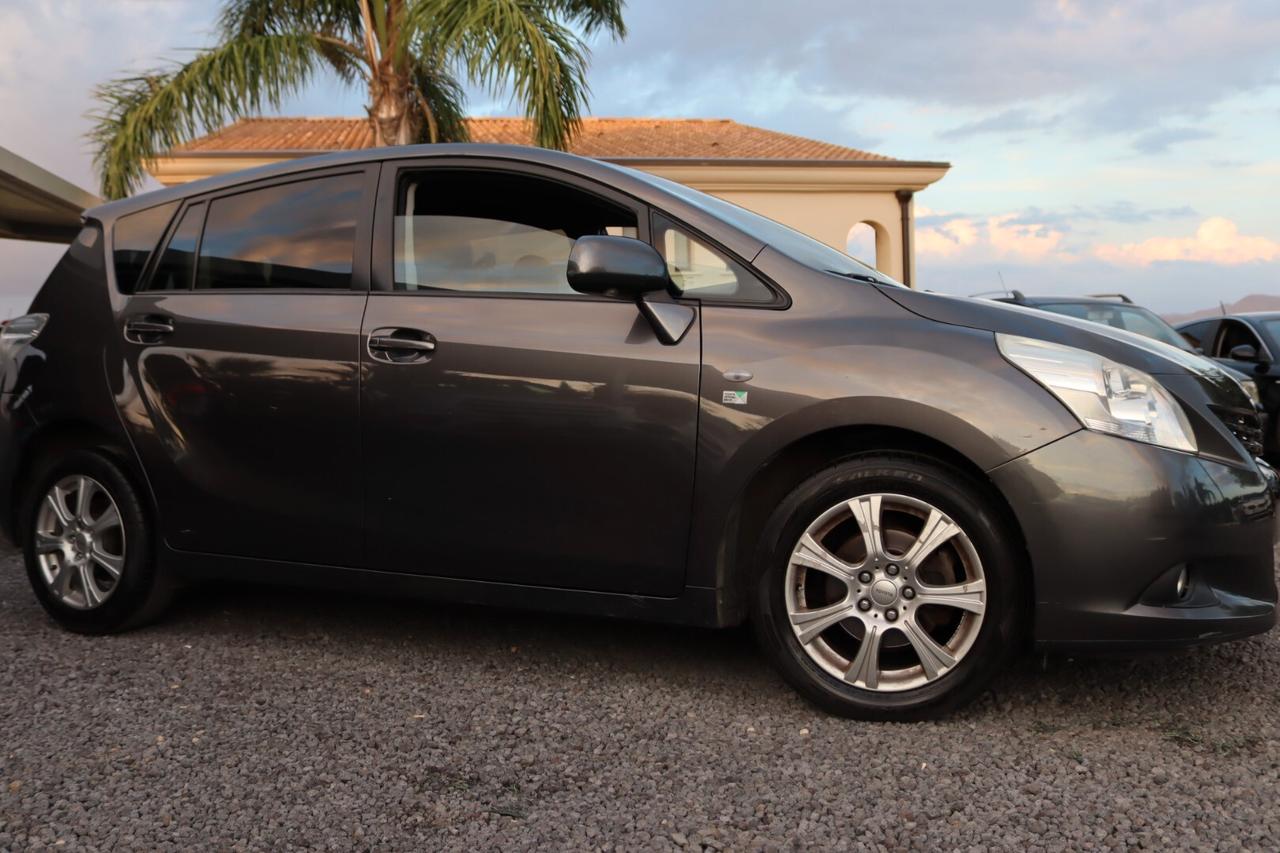 Toyota Verso 2.0 D Style 7 posti
