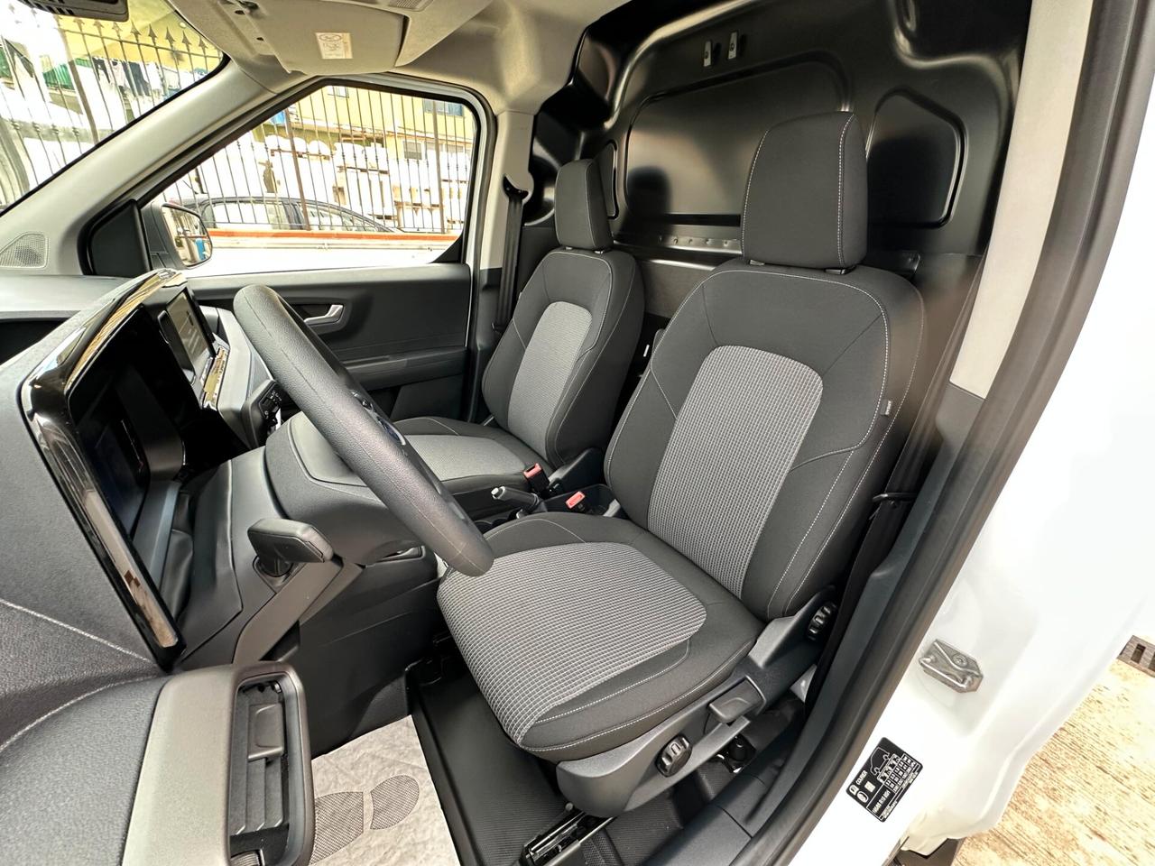 Ford Transit Courier 1.5 EcoBlue 100CV Van DC Trend