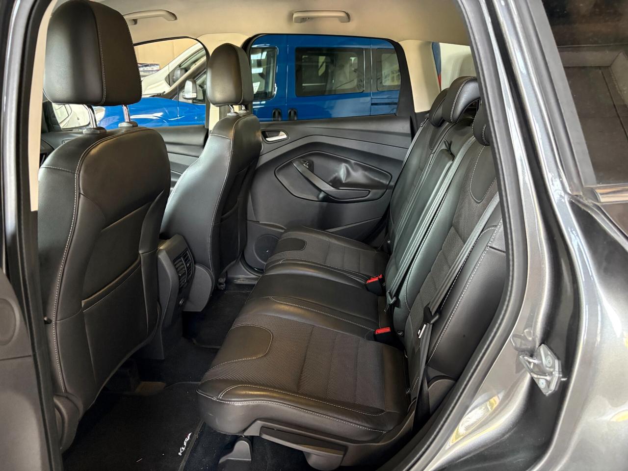 Ford Kuga 2.0 TDCI 150 CV 4WD 4x4 Cambio MANUALE
