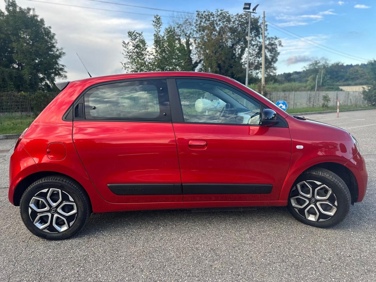 Renault Twingo Authentique R80 #7030