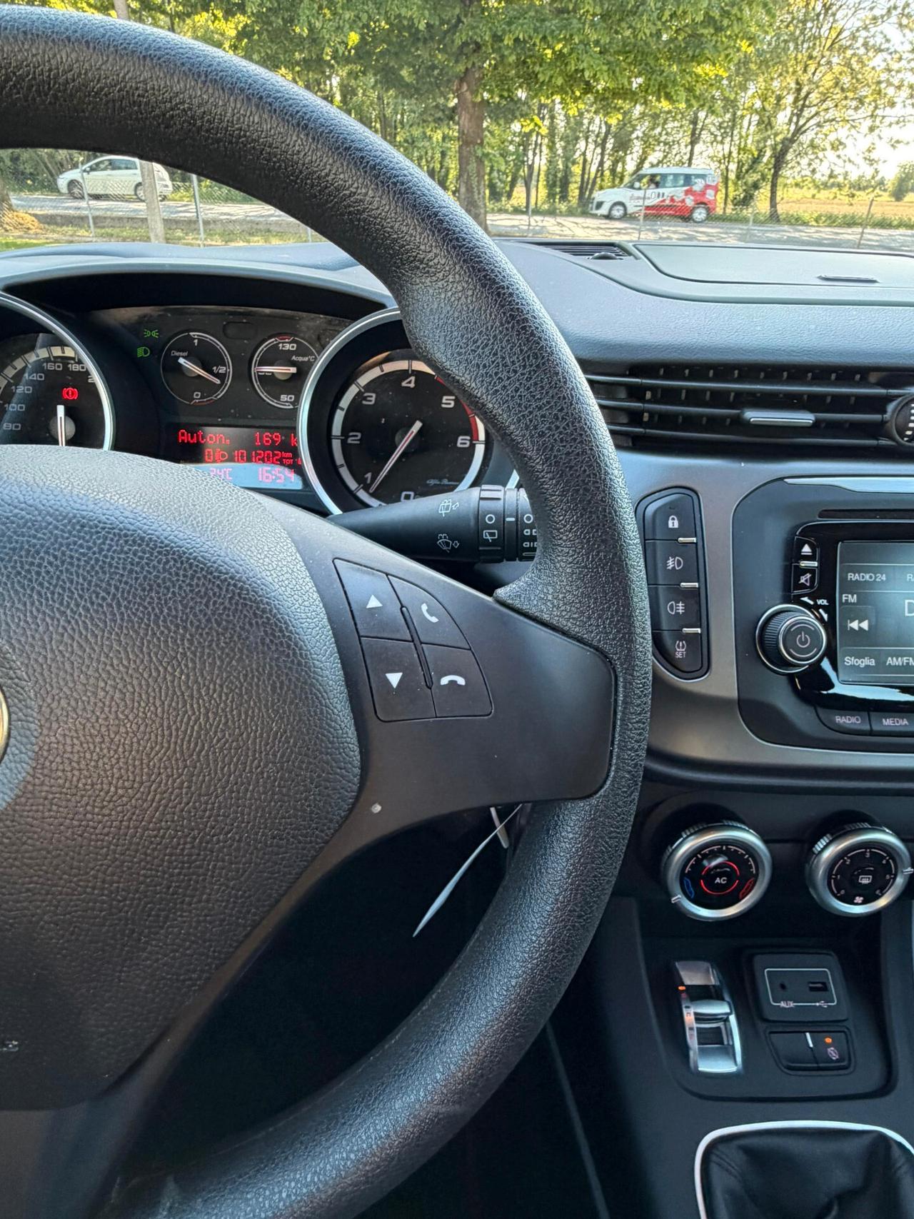 Alfa Romeo Giulietta 1.6 JTDm-2 120 CV Distinctive e6