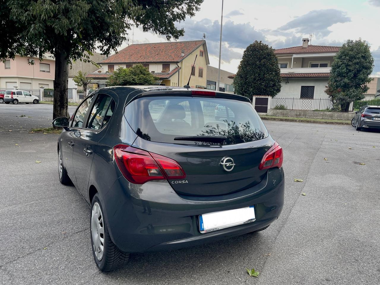 Opel Corsa 1.4 90CV GPL Tech 5 porte Innovation per Neopatentati 2017