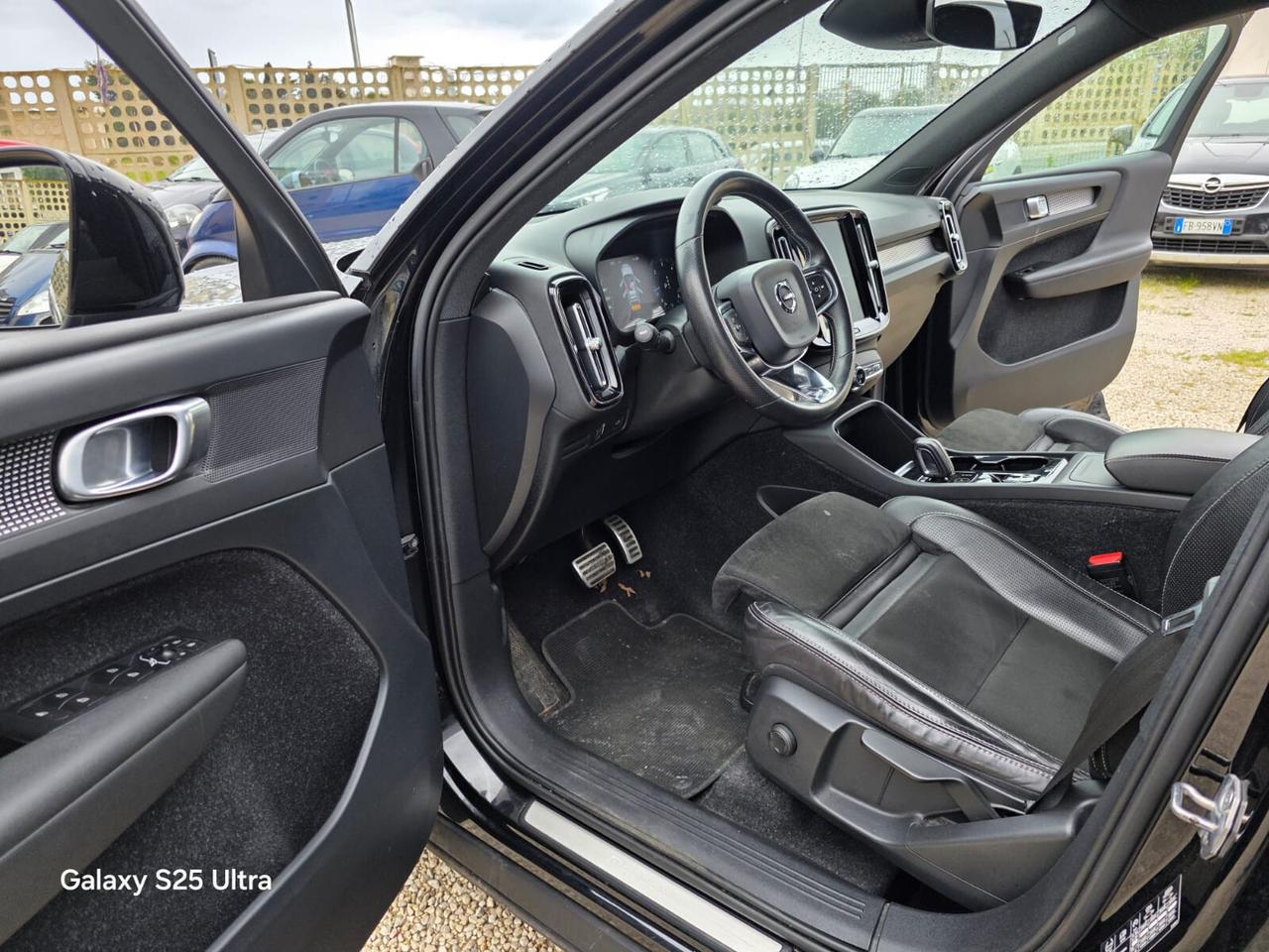 Volvo XC40 D3 Geartronic R-DESIGN 10/2018