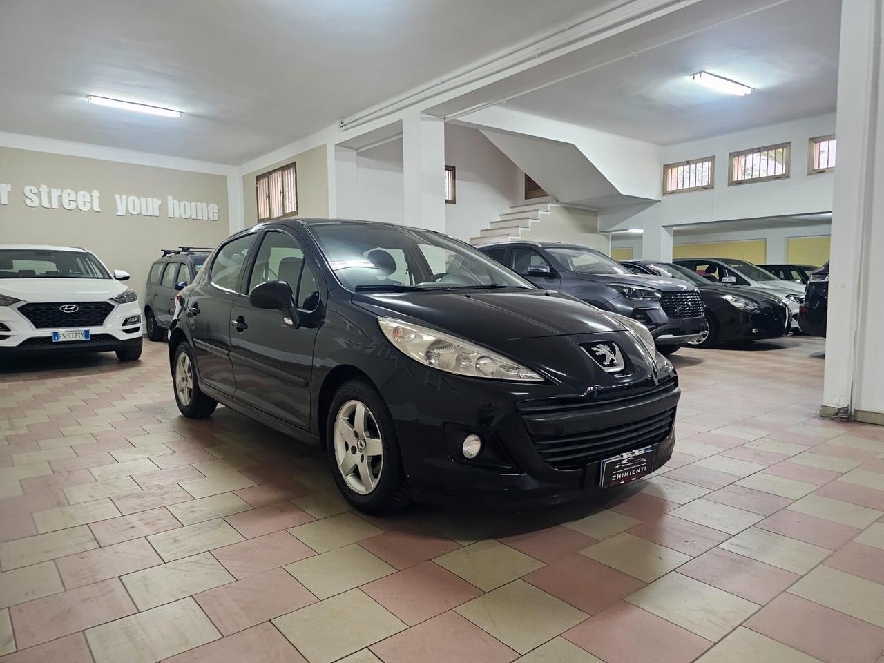 Peugeot 207 1.4 8V 75CV 5p. X Line ECO GPL