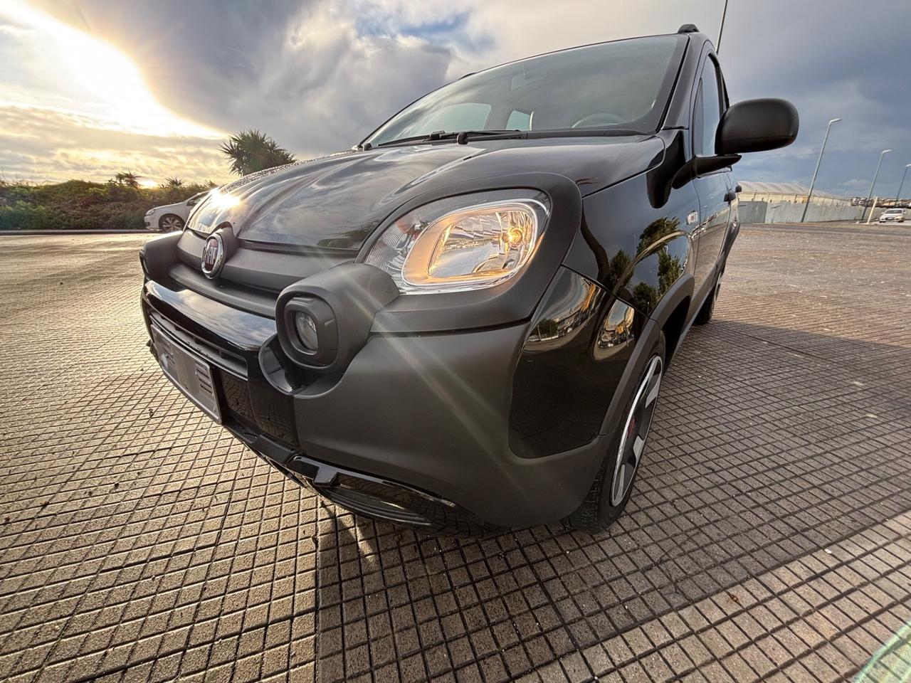 Fiat Panda 1.0 FireFly S&S Hybrid City Cross