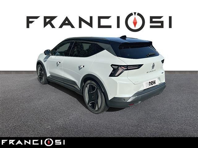 RENAULT Scenic Techno long range 220cv