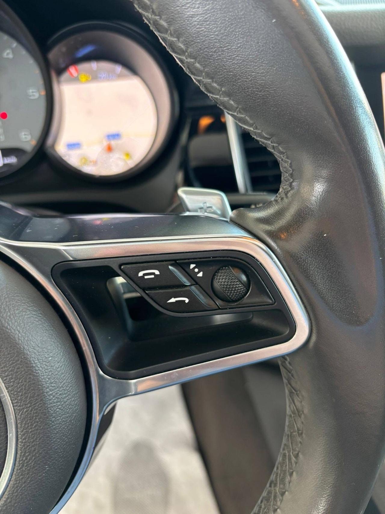 Porsche Macan 3.0 S Diesel '''\