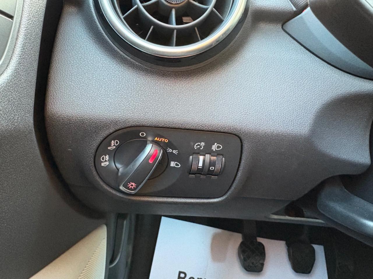 Audi A1 1.6 TDI 90CV 2011 Ok per neopatentati