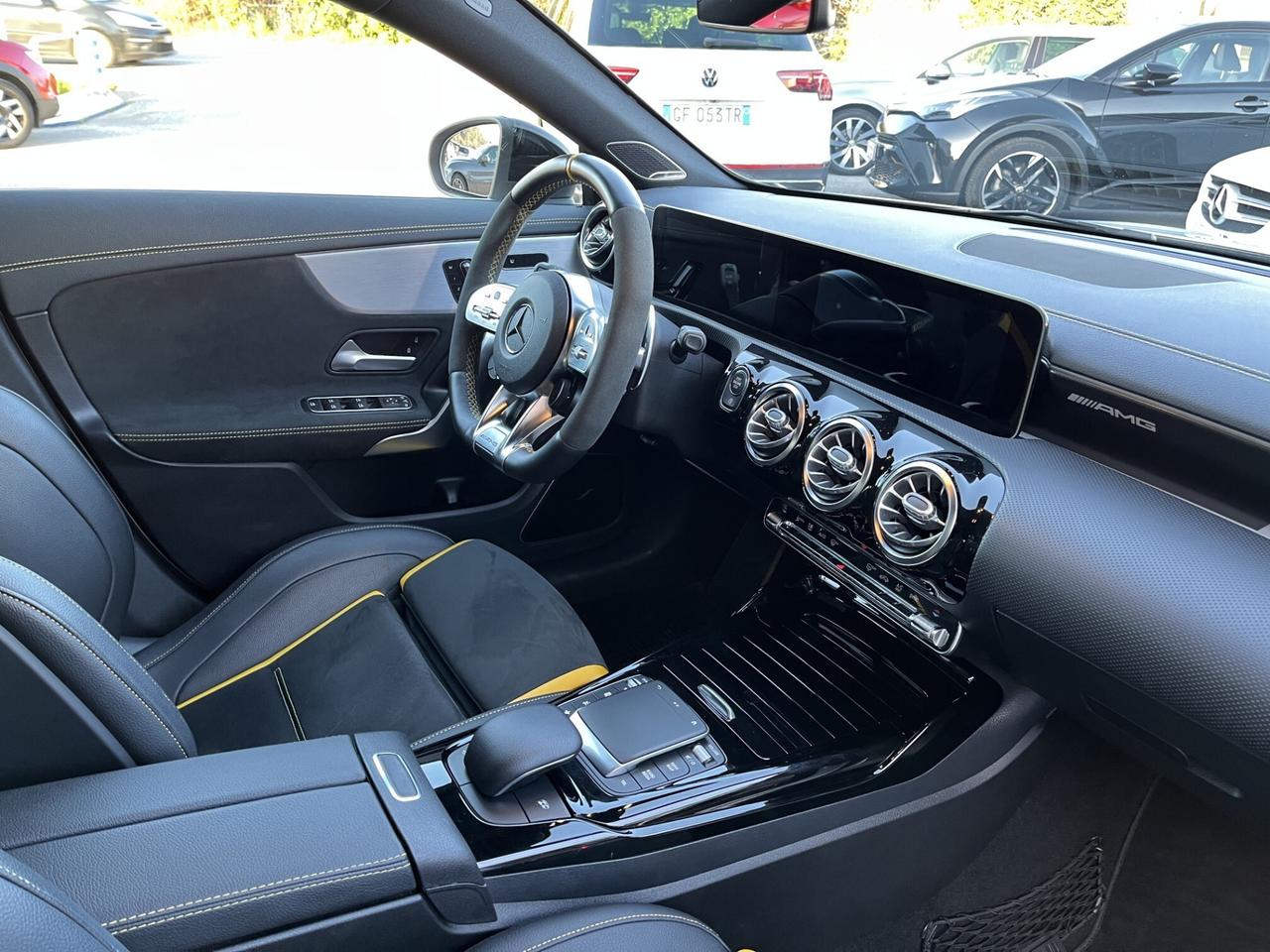 MERCEDES CLA SHOOTING BRAKE 45 S 4 MATIC