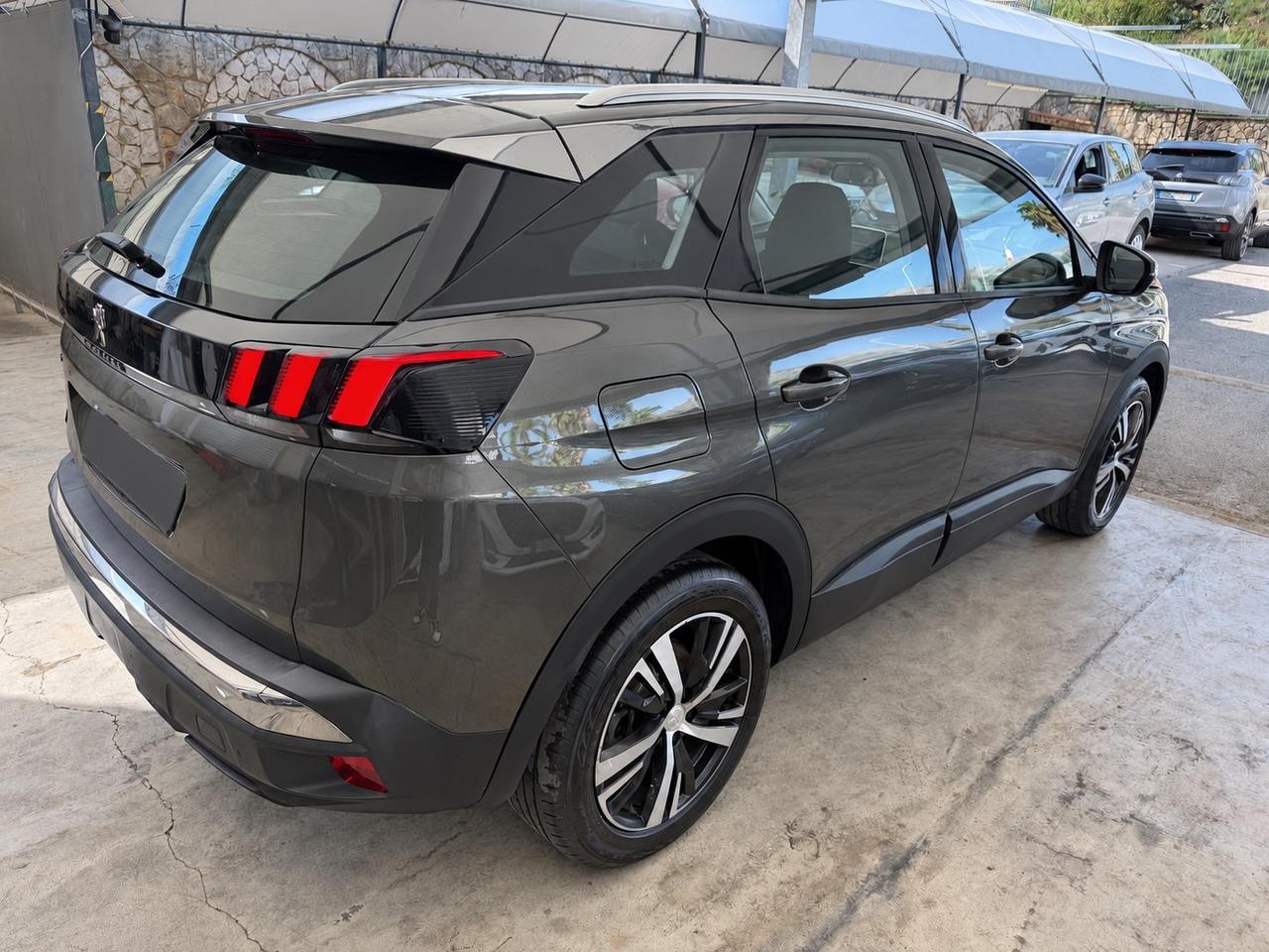 Peugeot 3008 2019 130 EAT8 Garanzia 2029