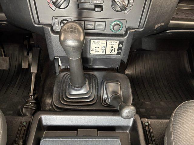 LAND ROVER Defender 90 2.2 TD4 Station Wagon N1